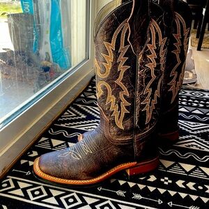 Cowboy boots
